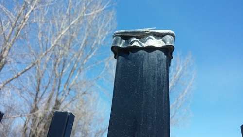 Capuchon de poteaux clôture ornementle s'écaille