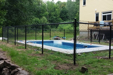 Installation de clôture sécuritaire en aluminium à St-Lin