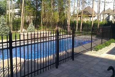 Installation de pool fence (clôture de piscine) haut de gamme